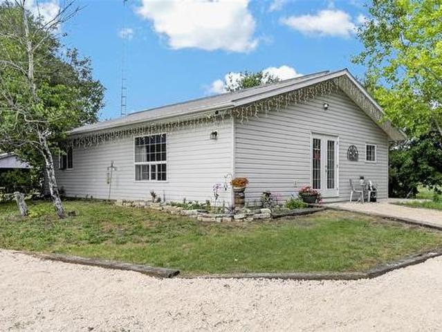 House for sale in Taché, Manitoba