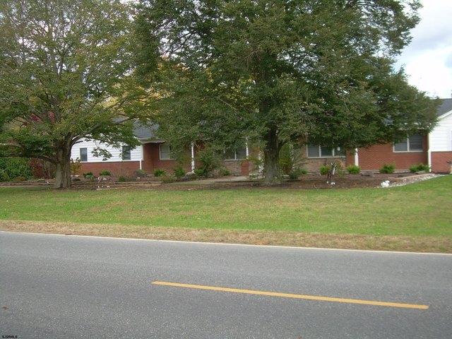 House for sale in Milmay, New Jersey