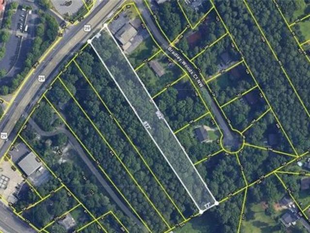 Land for sale in Lilburn, Georgia