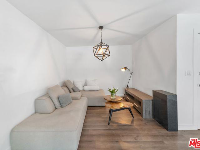 Condo for sale in Encino, Encino Neighborhood Council District