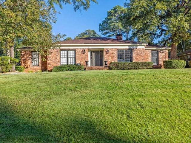 House for sale in Lake Oliver Estates, Columbus