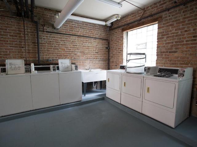 Apartment for rent in Chicago Park, Illinois