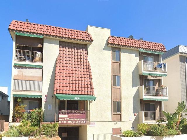 Apartment for rent in Canoga Park, California