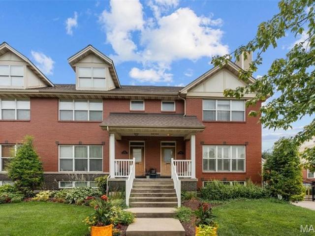 Townhouse for sale in Saint Louis, Missouri