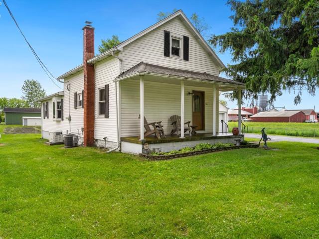 House for sale in Castalia