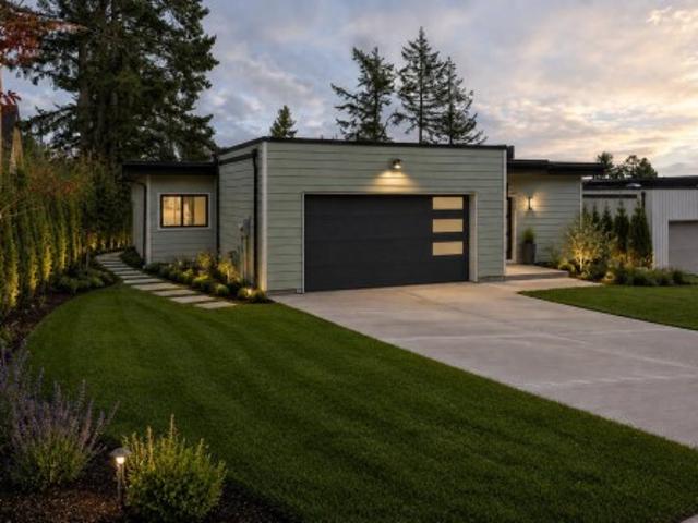 House for sale in Sechelt, British Columbia