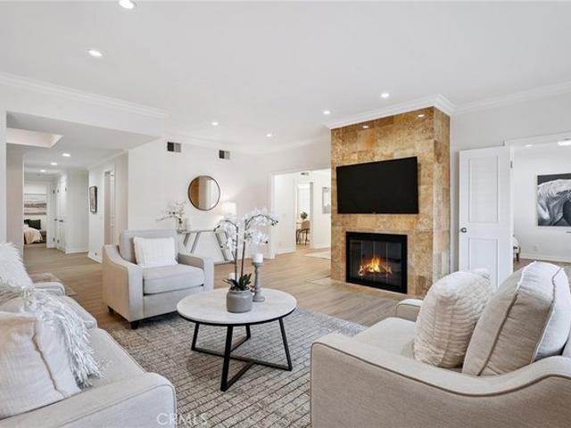 Condo for sale in Encino Neighborhood Council District, Canoga Park