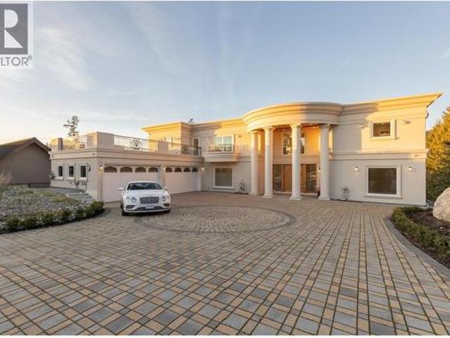 House for sale in West Vancouver, British Columbia