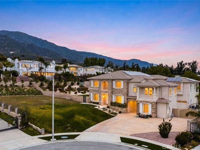 House for sale in Alta Loma, Alta