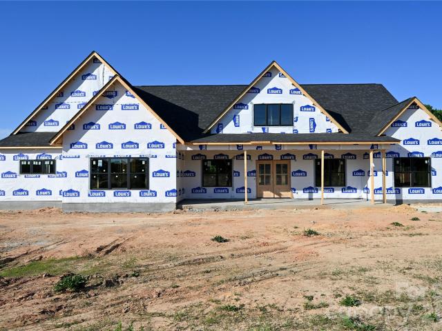 House for sale in Marshville, North Carolina