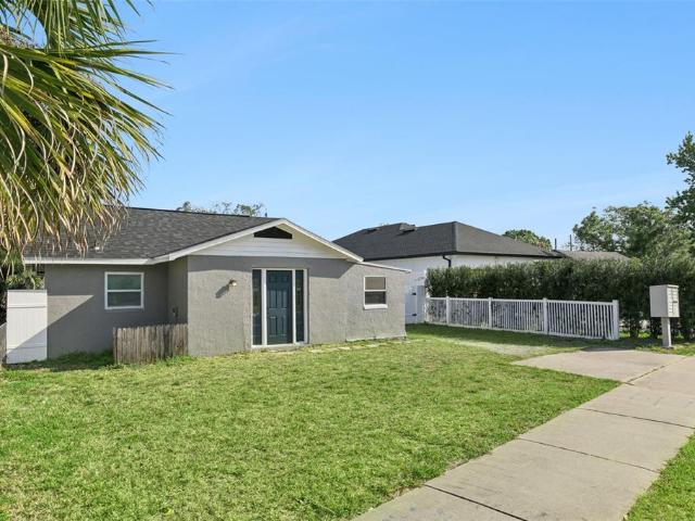 House for sale in Azalea Park, Florida