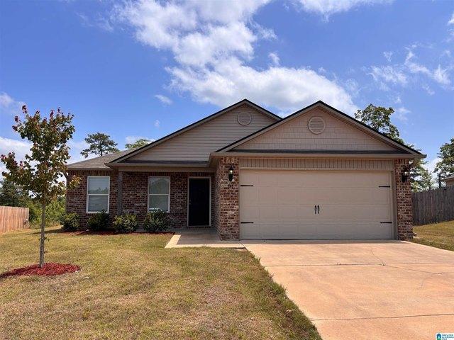 House for sale in Calera, Alabama