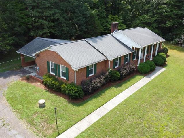 House for sale in Lewisville, North Carolina