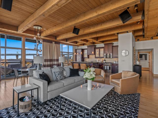 Condo for sale in Milwaukee, Wisconsin