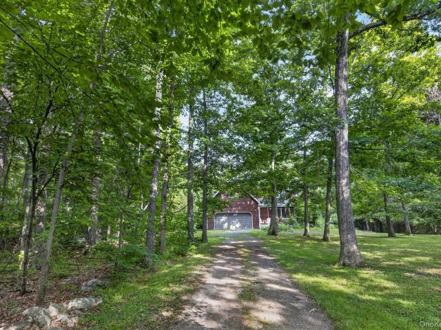 House for sale in Town of Fishkill, Putnam County