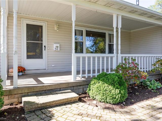 House for sale in Chaska Beach, Huron