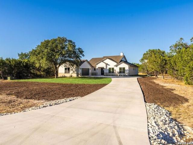 House for sale in Pipe Creek, Texas