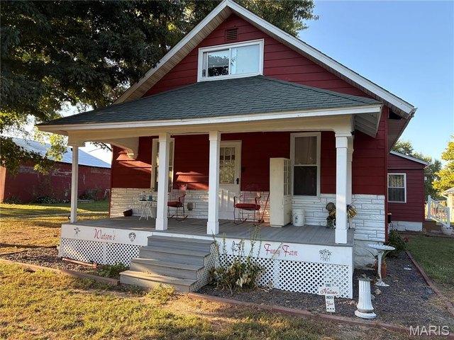 House for sale in Bond, Illinois