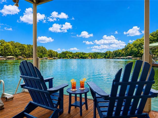 House for sale in Salem, South Carolina
