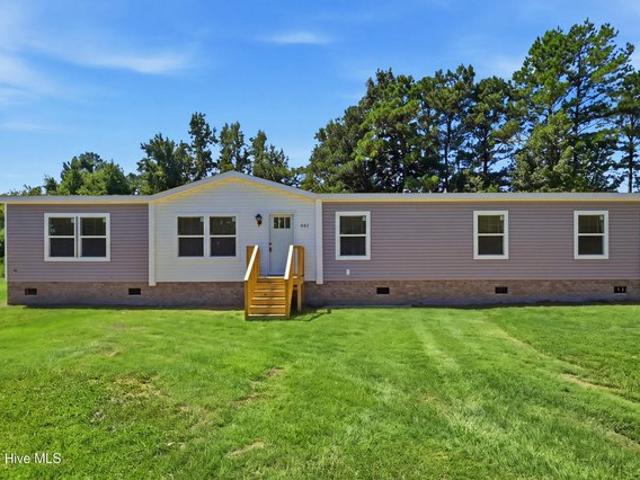 House for sale in Burgaw, North Carolina