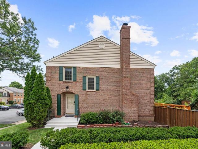 Townhouse for sale in Virginia
