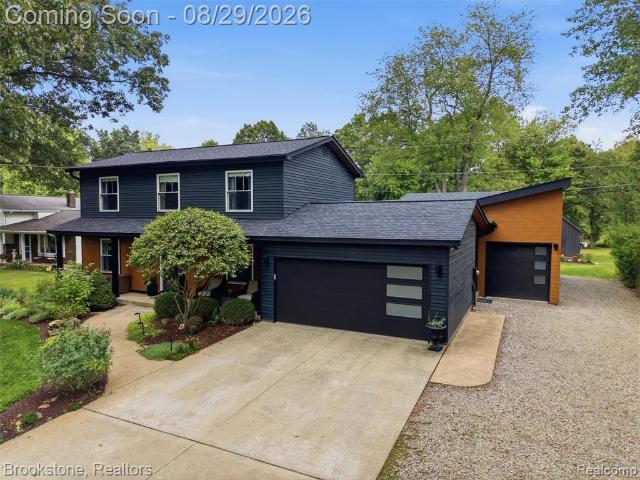 House for sale in Davisburg, Michigan