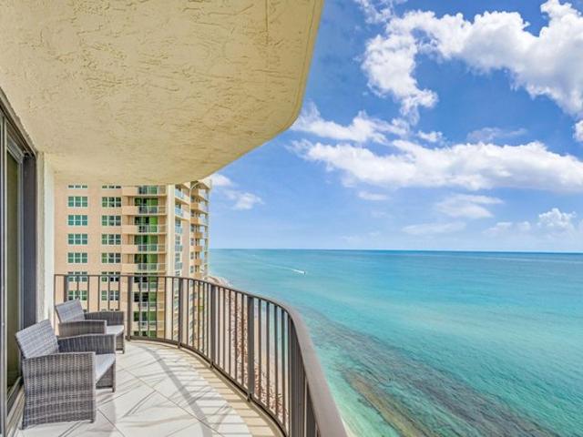 Condo for sale in Riviera Beach, Palm Beach County