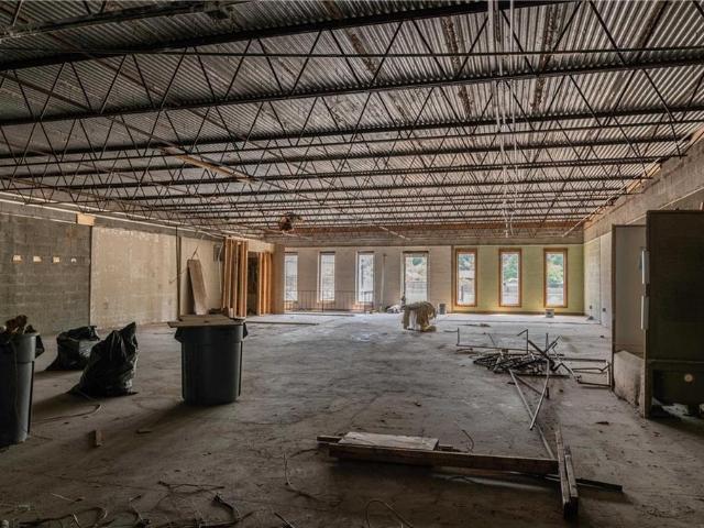 Commercial for sale in Mableton Commercial for sale in Mableton