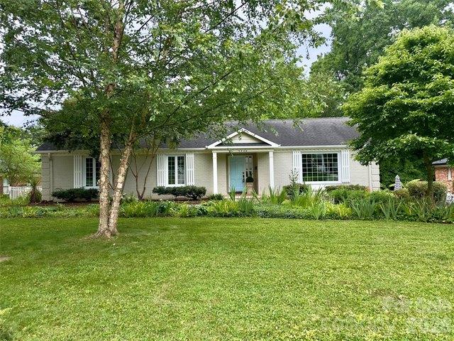 House for sale in Mecklenburg, North Carolina
