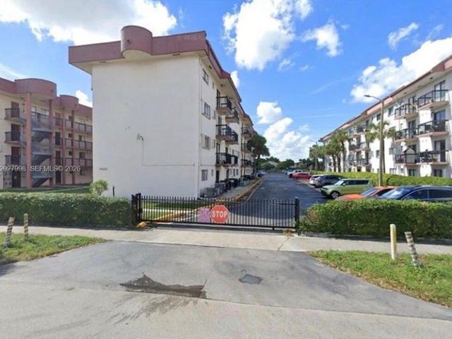 Condo for sale in Hialeah, Florida