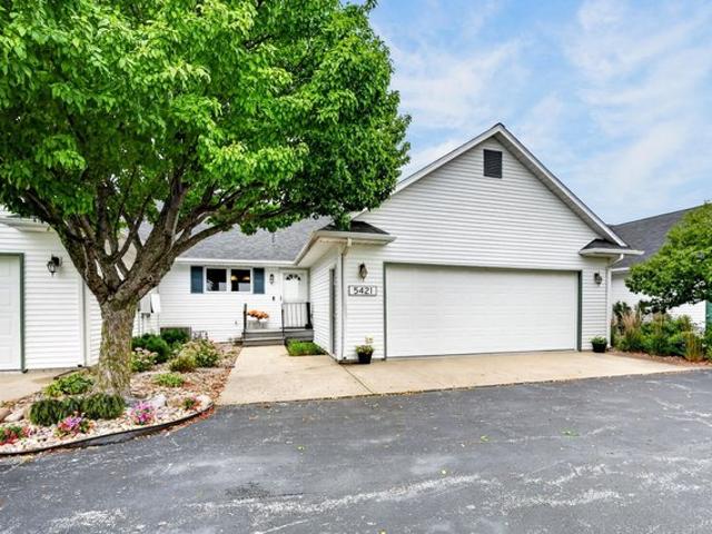 Townhouse for sale in Guthrie, Iowa