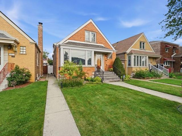 House for sale in Chicago Park, Illinois