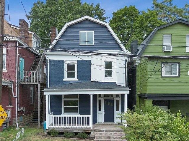 House for sale in Pittsburg, Pennsylvania