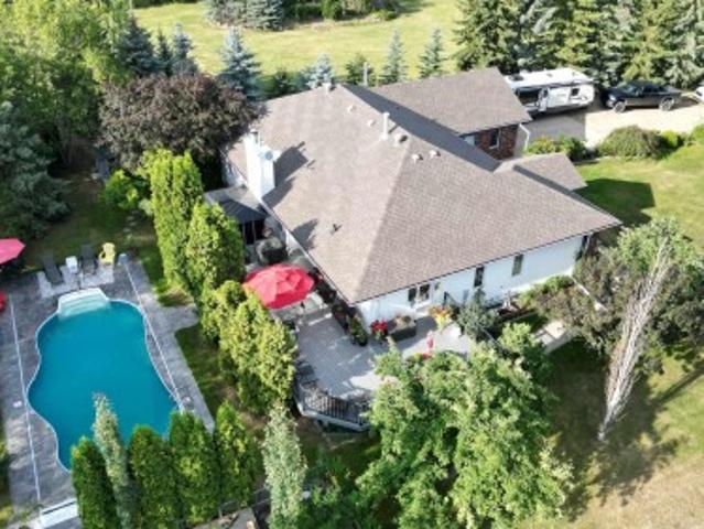 House for sale in Alberta