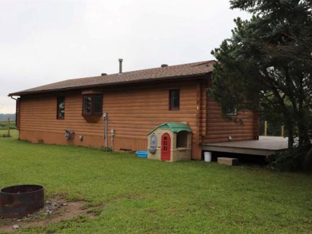 House for sale in Alberta