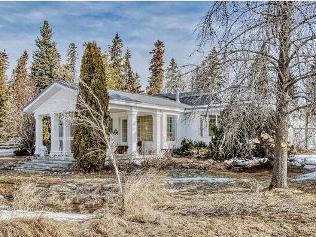 House for sale in Edmonton House for sale in Edmonton
