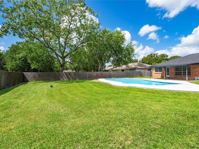 House for sale in Dickinson, Texas