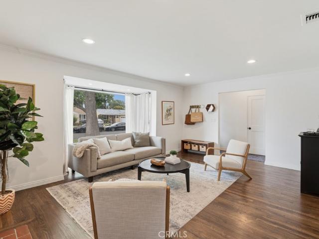 House for sale in Sherman Oaks Neighborhood Council District, Canoga Park