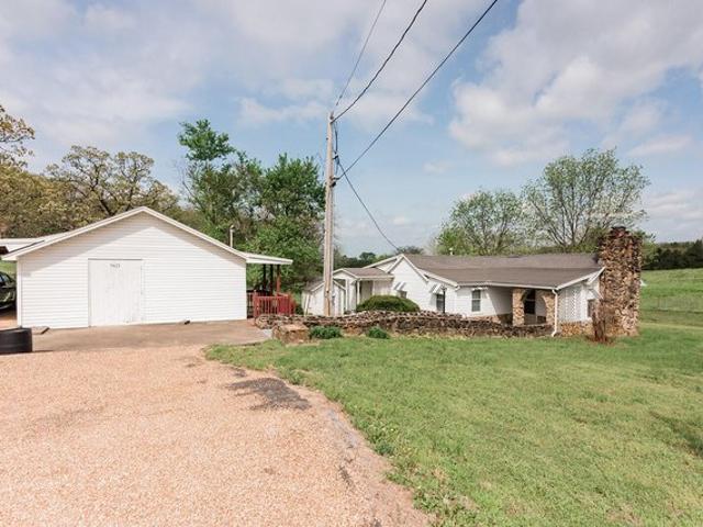 Farm for sale in Pleasant Hope, Polk County