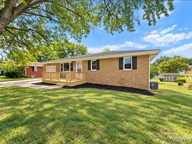 House for sale in Sloan, Alton