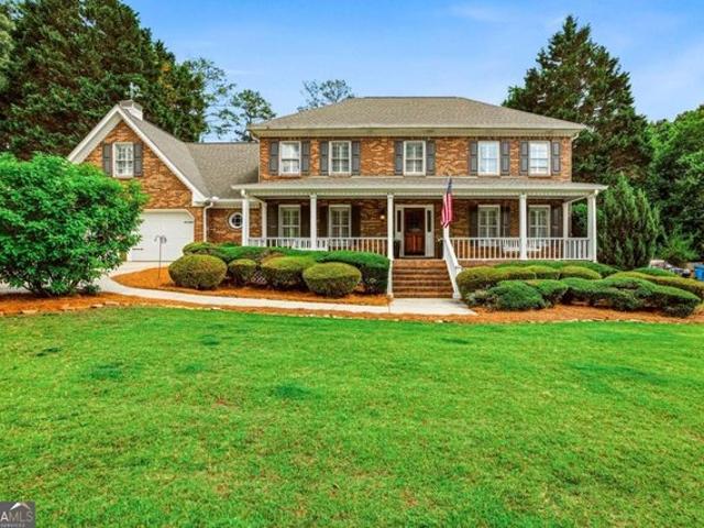 House for sale in Lilburn, Georgia