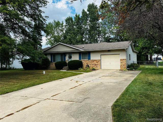House for sale in Grand Blanc, Michigan