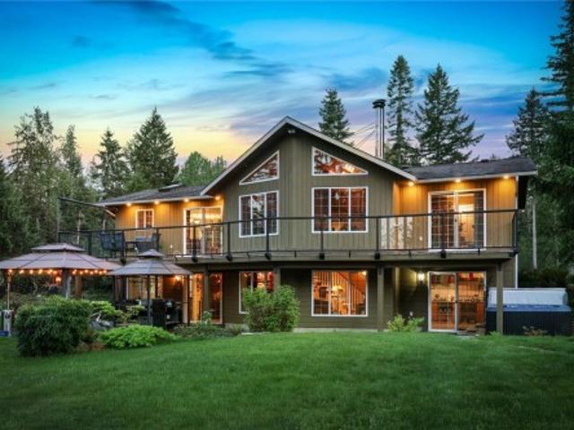 House for sale in British Columbia