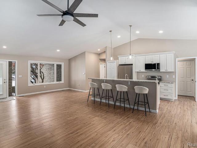 House for sale in Fenton, Michigan