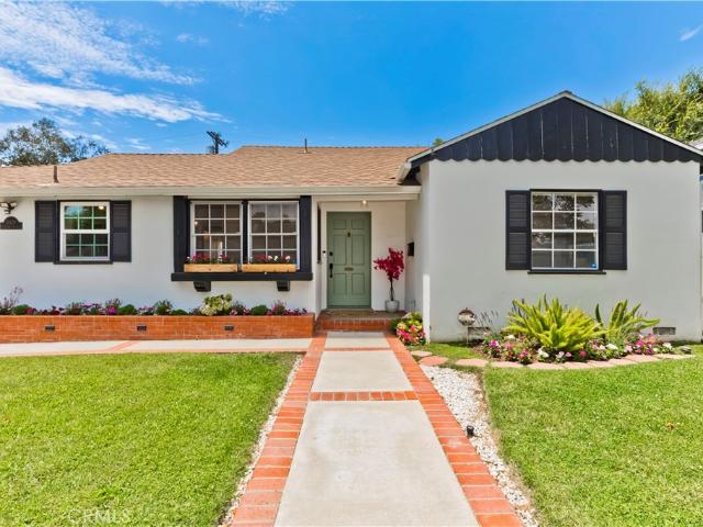 House for sale in Sherman Oaks Neighborhood Council District, Canoga Park