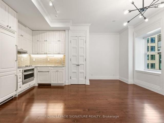 Condo for sale in Woburn, Ontario