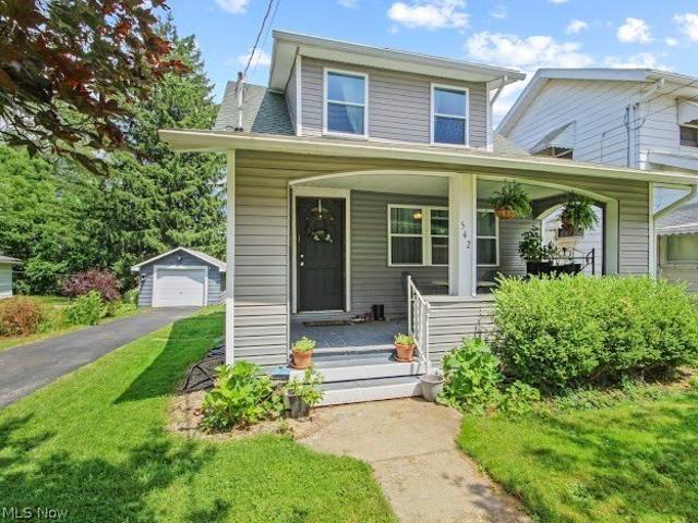 House for sale in Struthers, Ohio
