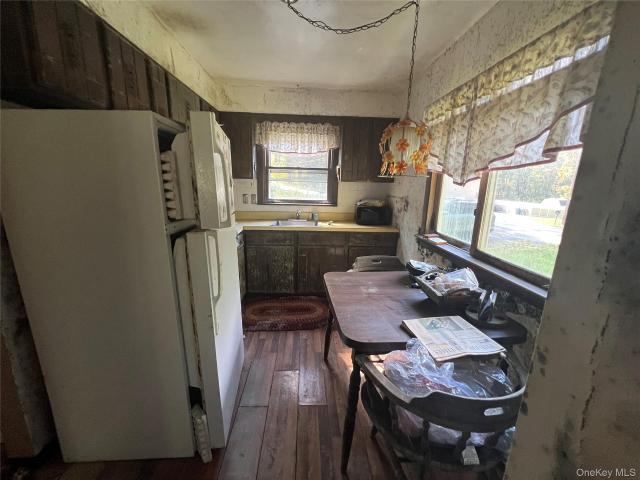 House for sale in Van Burenville, City of Middletown