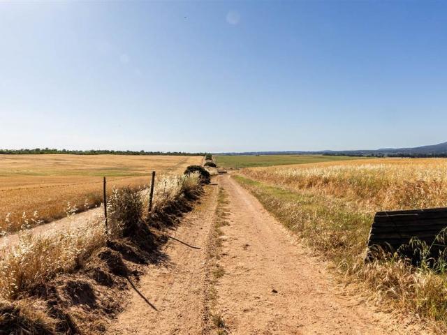 Farm for sale in Cape Town, Western Cape