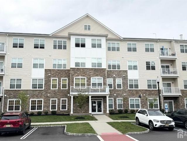 Condo for sale in Piscataway, New Jersey